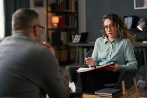 Consulente relatiebureau onderneemster